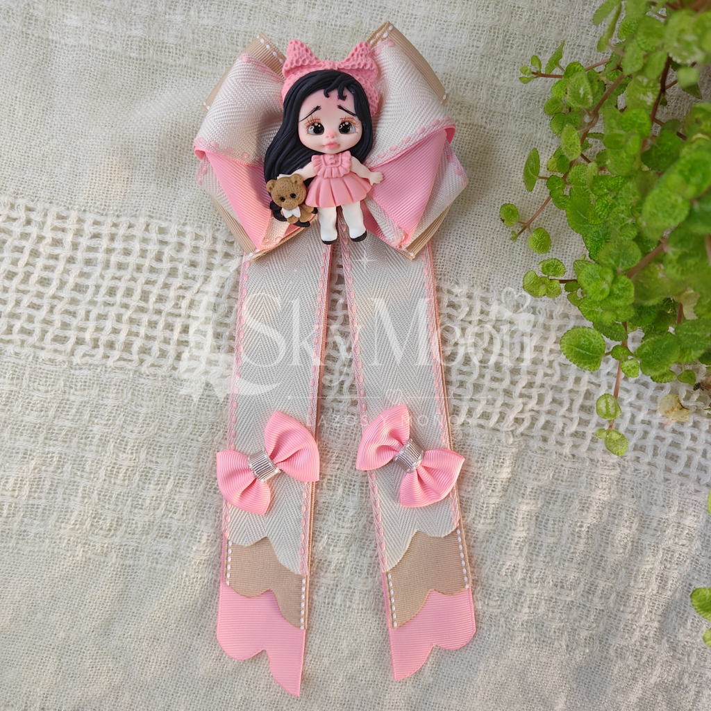 Maxi Lazo con Muñeca Cerámica - Gris y Rosado